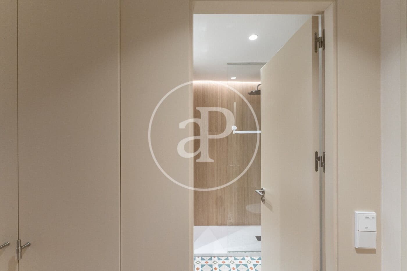 1 bedroom Apartment for rent in Madrid city - € 2,200 (Ref: 9994262)