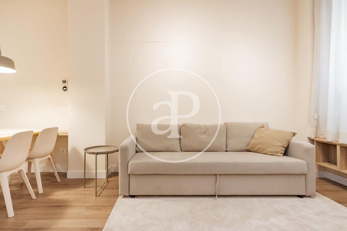 1 bedroom Apartment for rent in Madrid city with garage - € 1,700 (Ref: 9994263)
