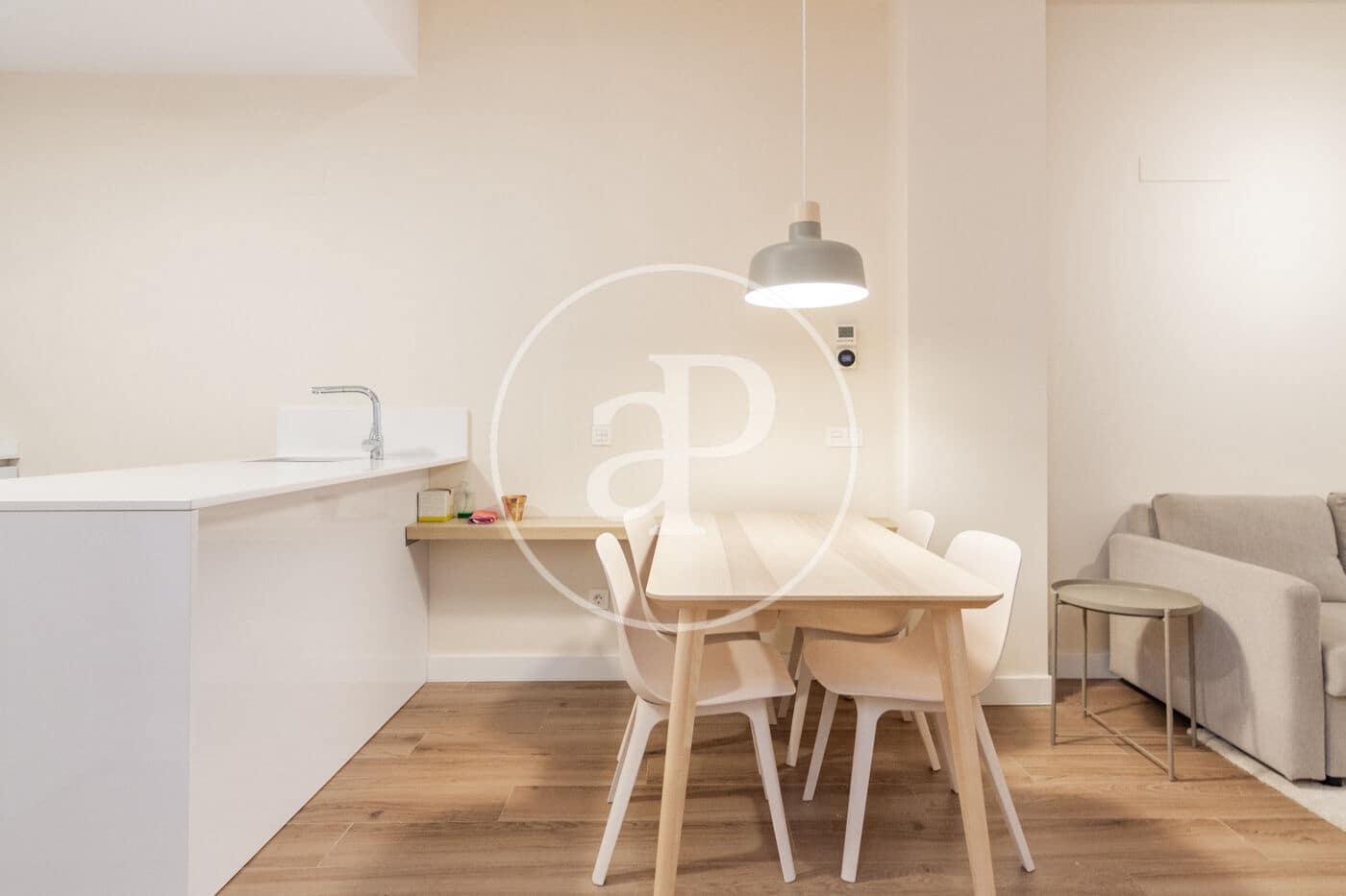 1 bedroom Apartment for rent in Madrid city with garage - € 1,700 (Ref: 9994263)