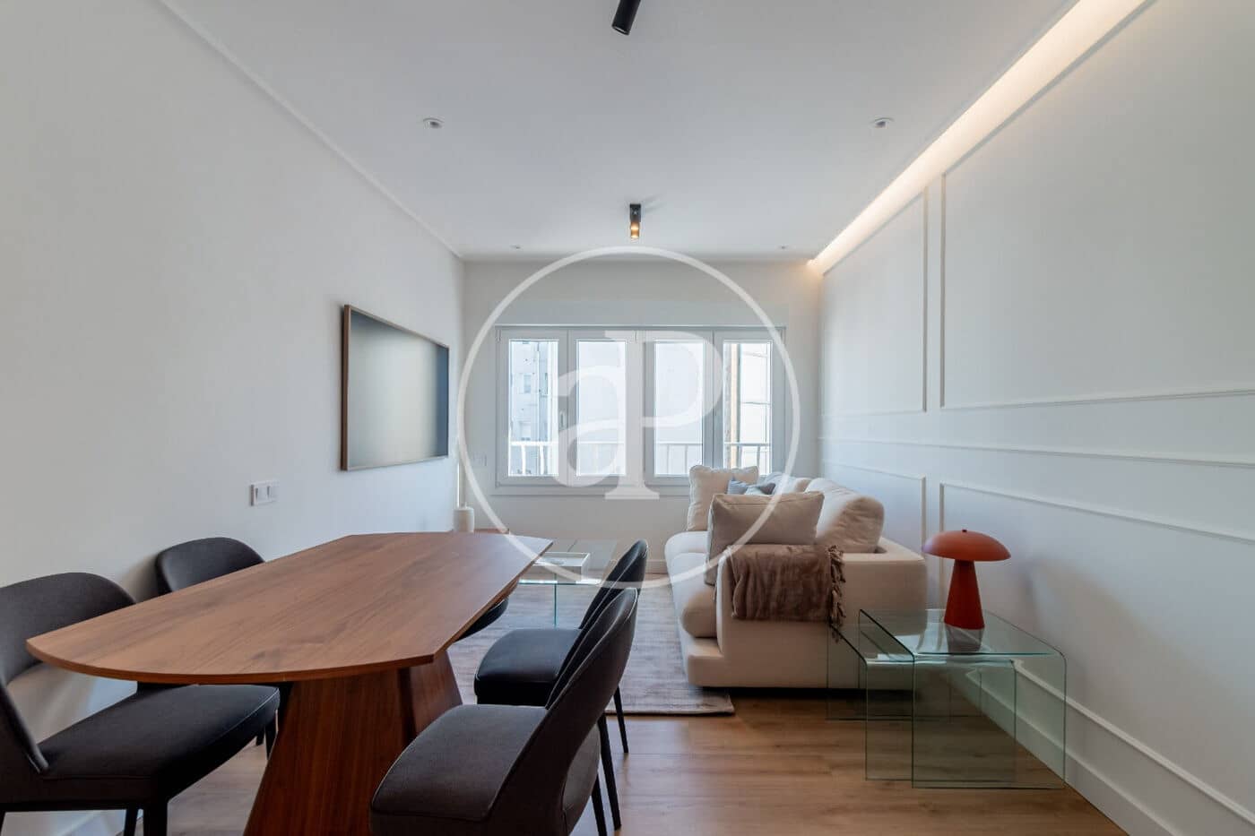 3 sovrum Lägenhet att hyra i Madrid stad - 4 000 € (Ref: 9994265)