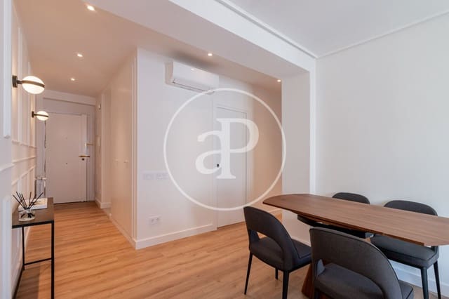 3 soveværelse Lejlighed til leje i Ibiza, Madrid by - € 4.000 (Ref: 9994265)