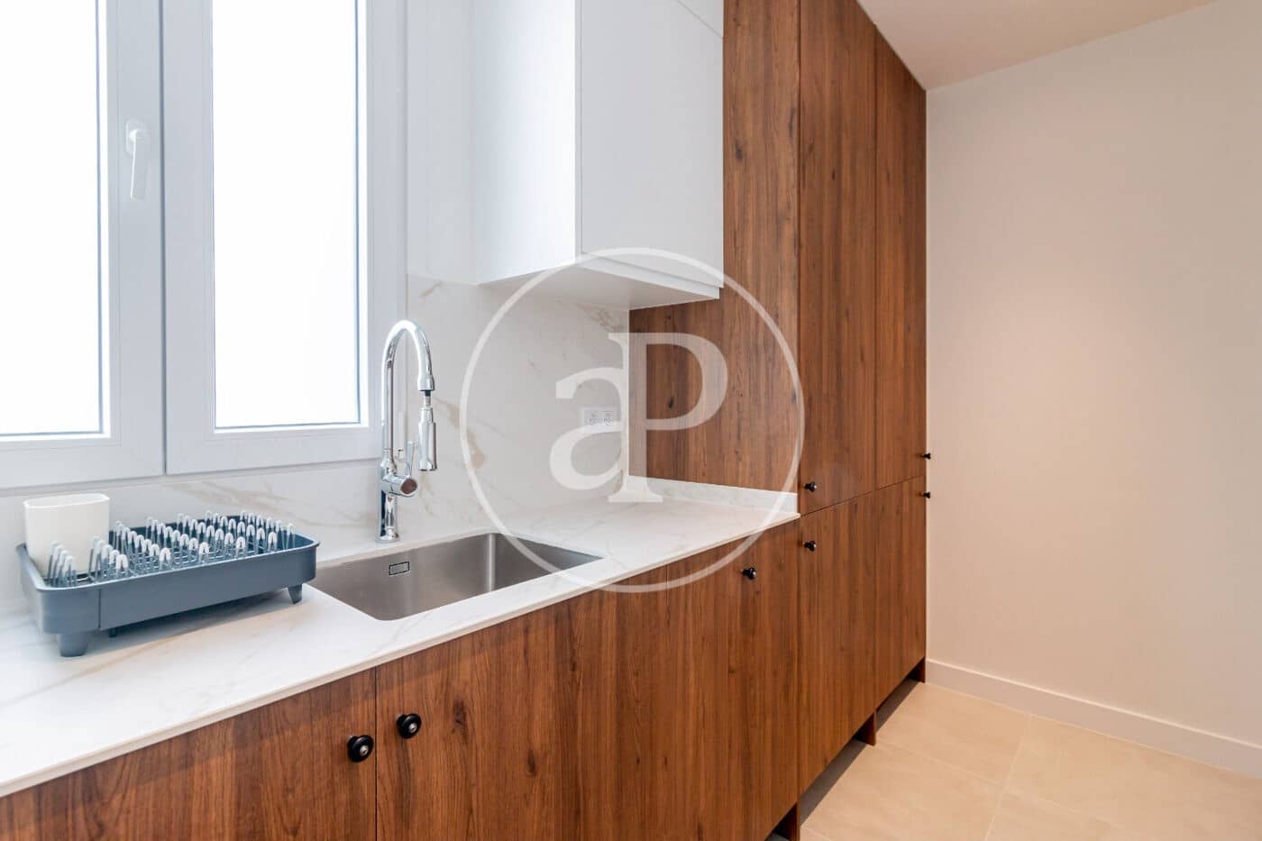 3 sovrum Lägenhet att hyra i Madrid stad - 4 000 € (Ref: 9994265)