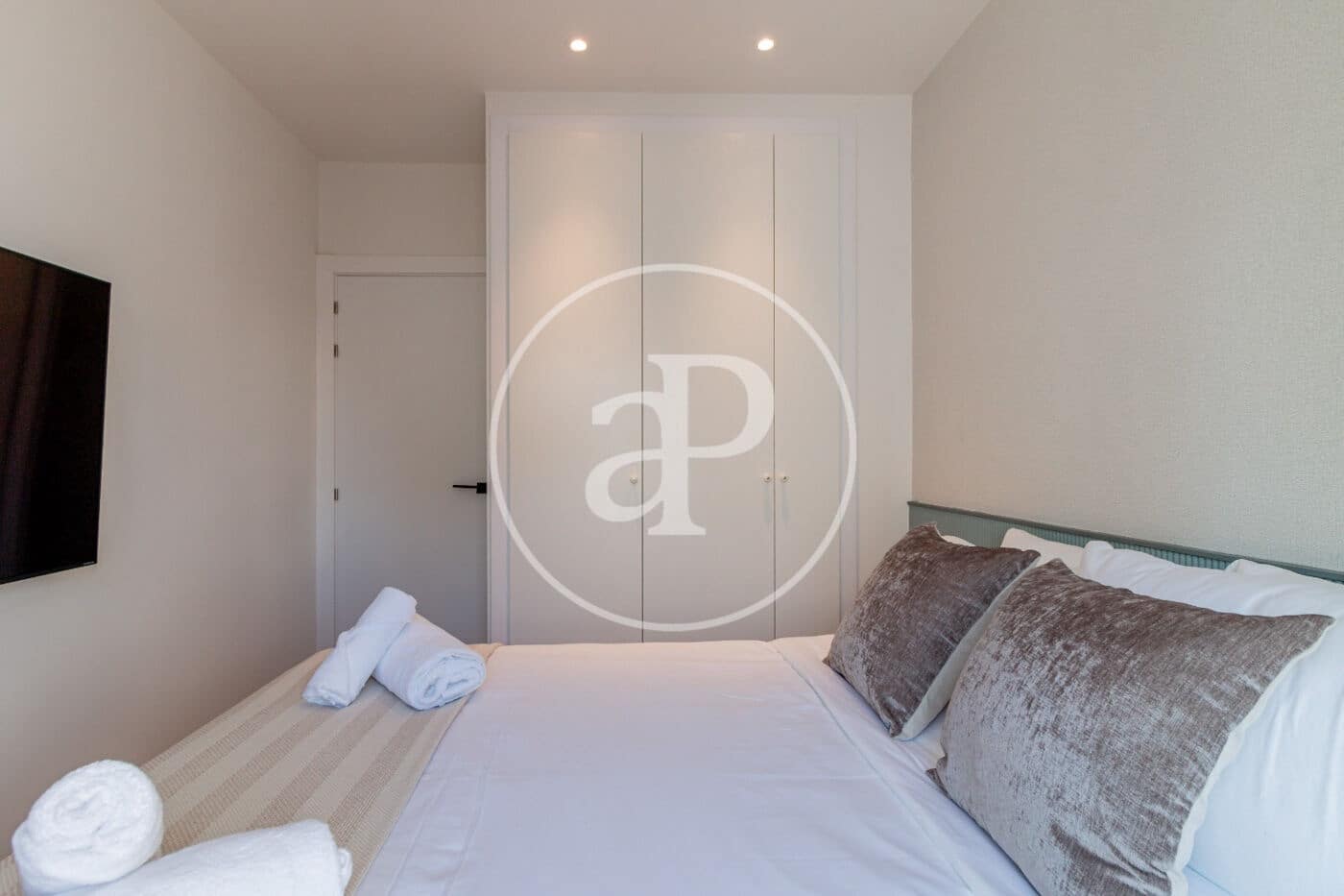 3 sovrum Lägenhet att hyra i Madrid stad - 4 000 € (Ref: 9994265)