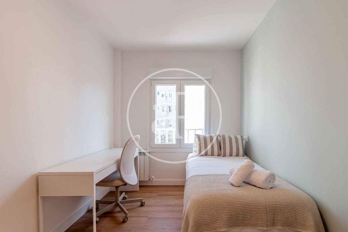 3 sovrum Lägenhet att hyra i Madrid stad - 4 000 € (Ref: 9994265)