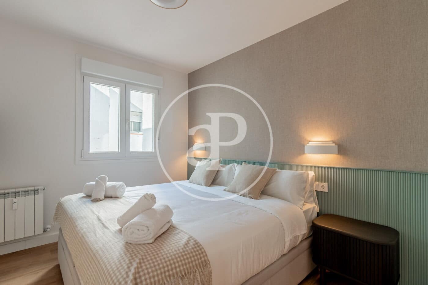 3 sovrum Lägenhet att hyra i Madrid stad - 4 000 € (Ref: 9994265)