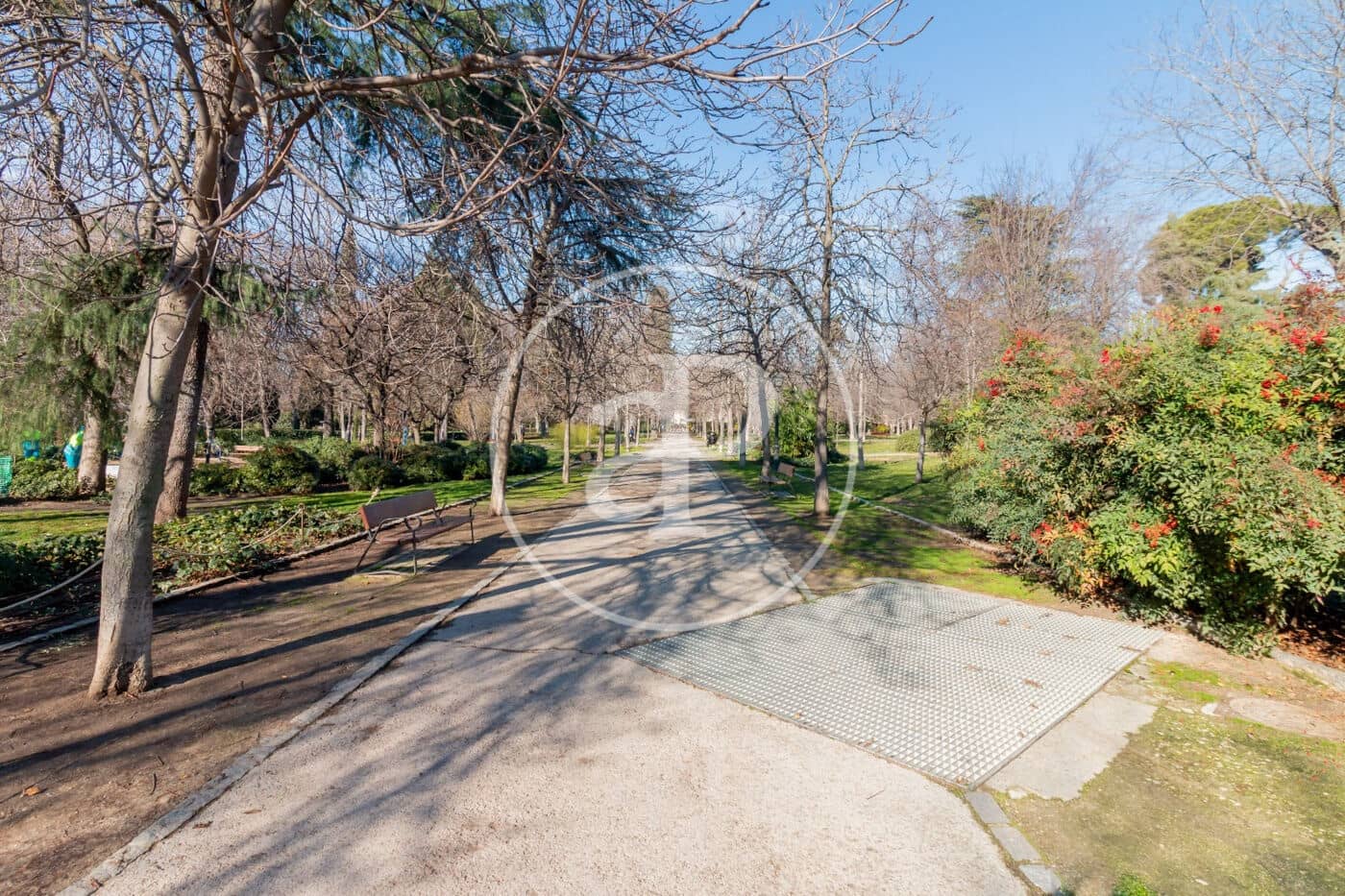 3 sovrum Lägenhet att hyra i Madrid stad - 4 000 € (Ref: 9994265)