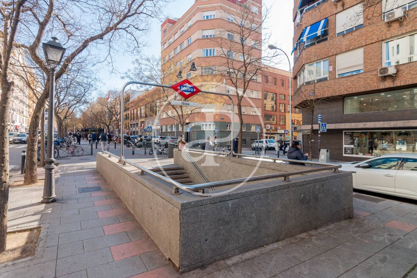 3 sovrum Lägenhet att hyra i Madrid stad - 4 000 € (Ref: 9994265)