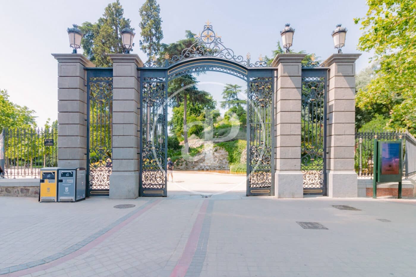 3 sovrum Lägenhet att hyra i Madrid stad - 4 000 € (Ref: 9994265)