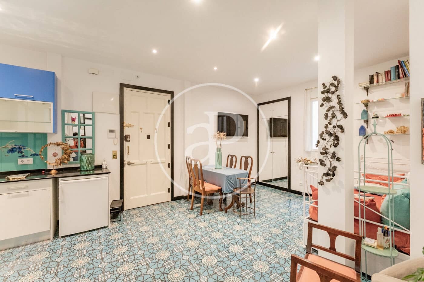 1 soveværelse Lejlighed til salg i Madrid by - € 489.000 (Ref: 9998824)