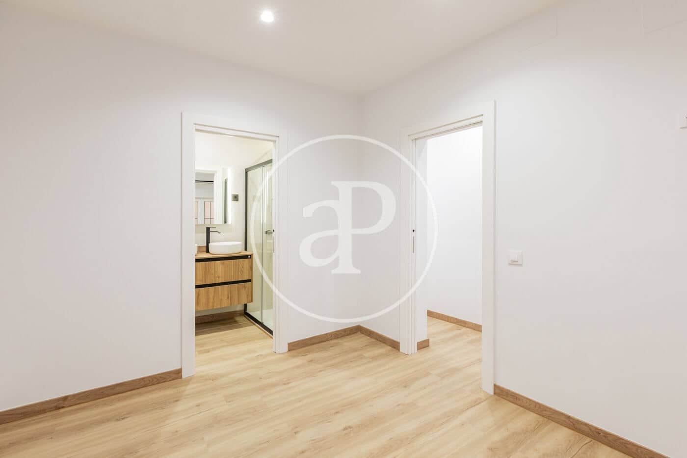 2 makuuhuone Huoneisto myytävänä paikassa Madrid kaupunki - 600 000 € (Ref: 9998826)