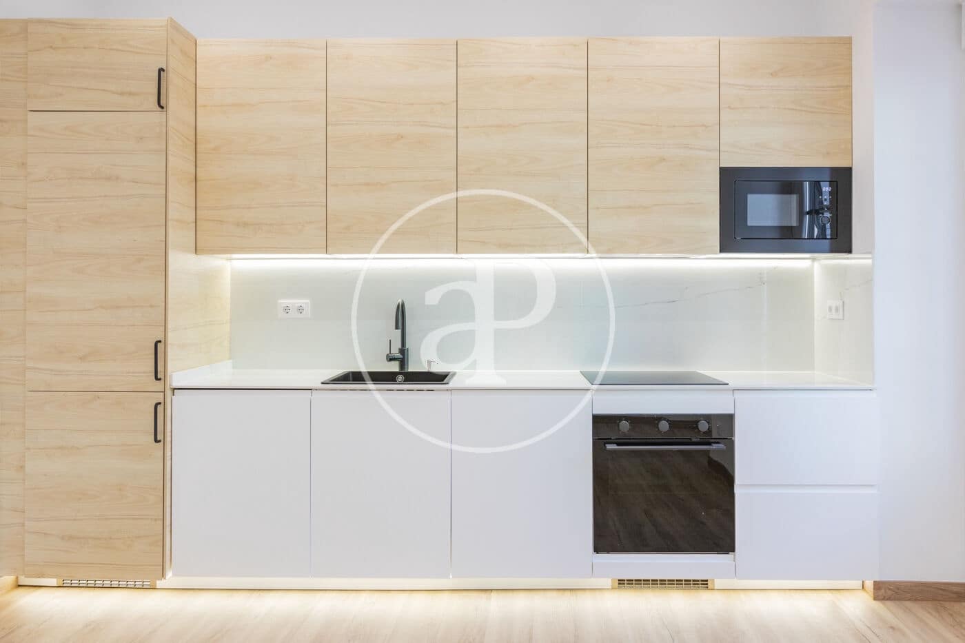 2 makuuhuone Huoneisto myytävänä paikassa Madrid kaupunki - 600 000 € (Ref: 9998826)