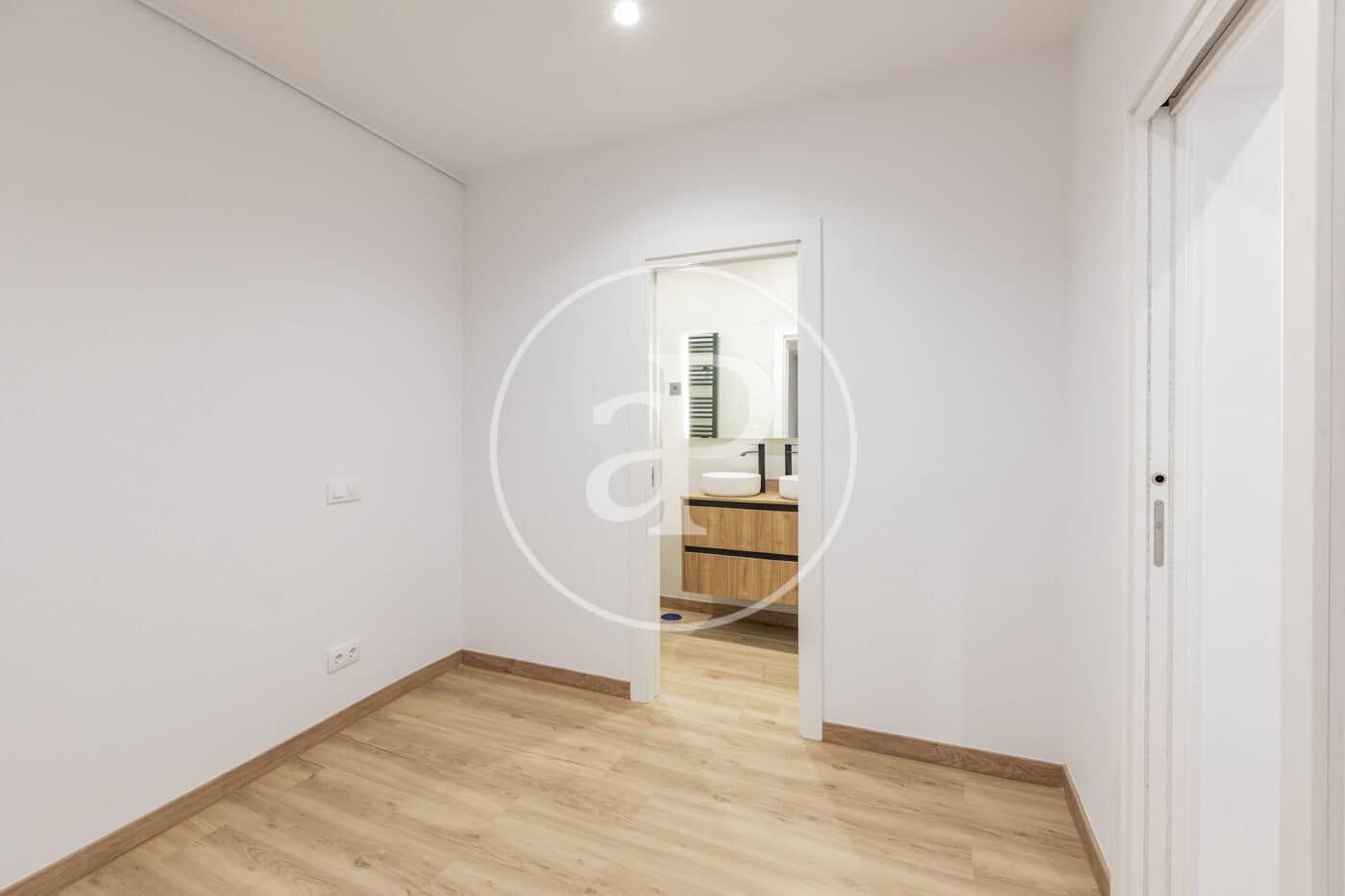 2 makuuhuone Huoneisto myytävänä paikassa Madrid kaupunki - 600 000 € (Ref: 9998826)