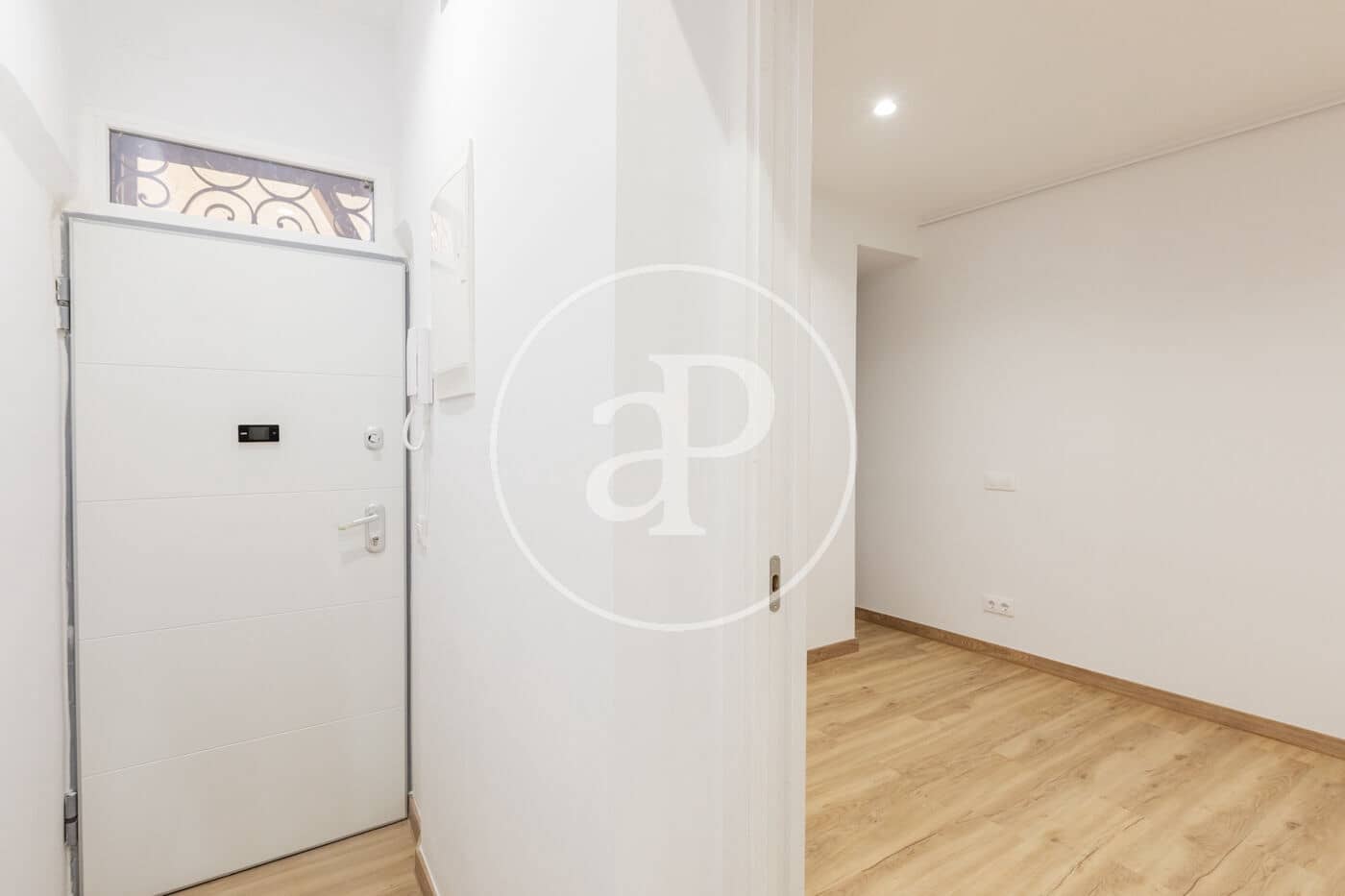 2 makuuhuone Huoneisto myytävänä paikassa Madrid kaupunki - 600 000 € (Ref: 9998826)