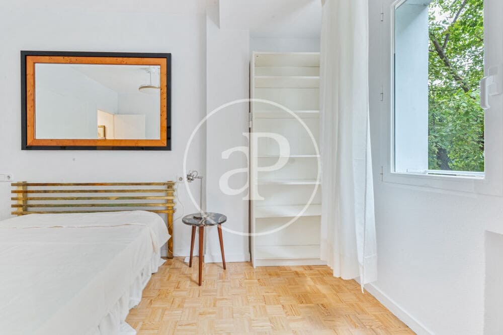 2 sovrum Lägenhet att hyra i Madrid stad - 2 300 € (Ref: 9999635)