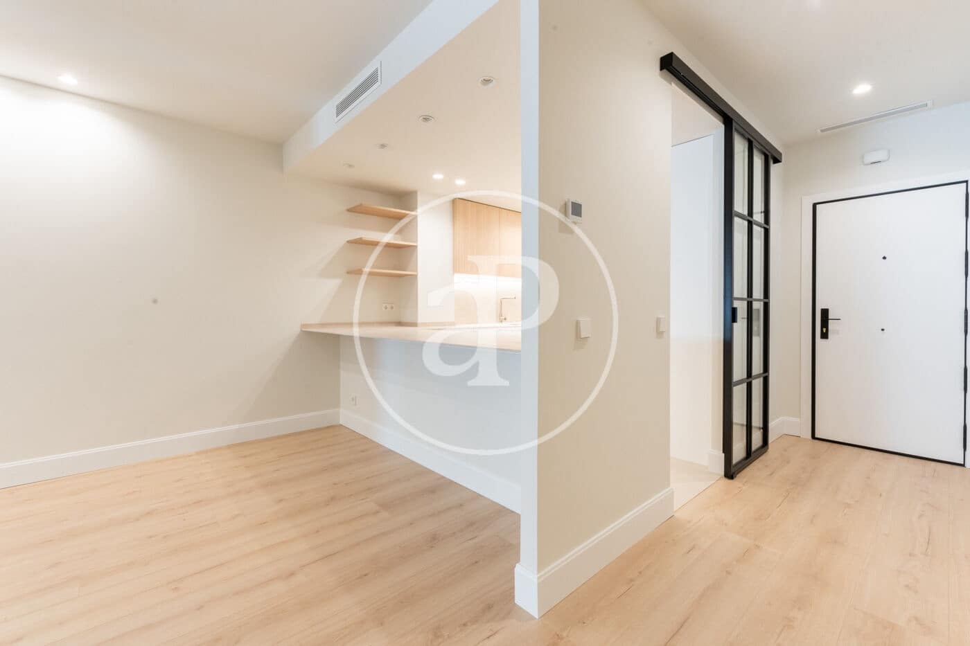 2 sypialnia Apartament do wynajęcia w Miasto Madryt z basenem garażem - 2 800 € (Ref: 9999636)
