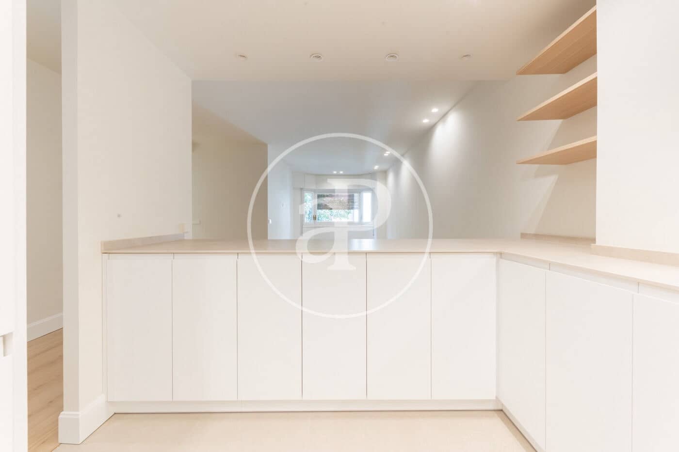 2 sypialnia Apartament do wynajęcia w Miasto Madryt z basenem garażem - 2 800 € (Ref: 9999636)