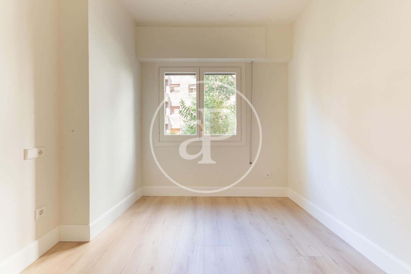 2 sypialnia Apartament do wynajęcia w Miasto Madryt z basenem garażem - 2 800 € (Ref: 9999636)