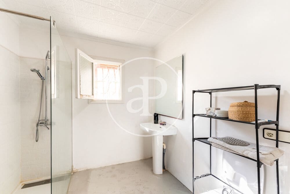 5 bedroom Villa for sale in Playa de Palma - € 600,000 (Ref: 10004244)