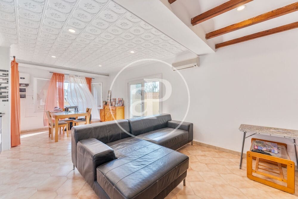 5 bedroom Villa for sale in Playa de Palma - € 600,000 (Ref: 10004244)