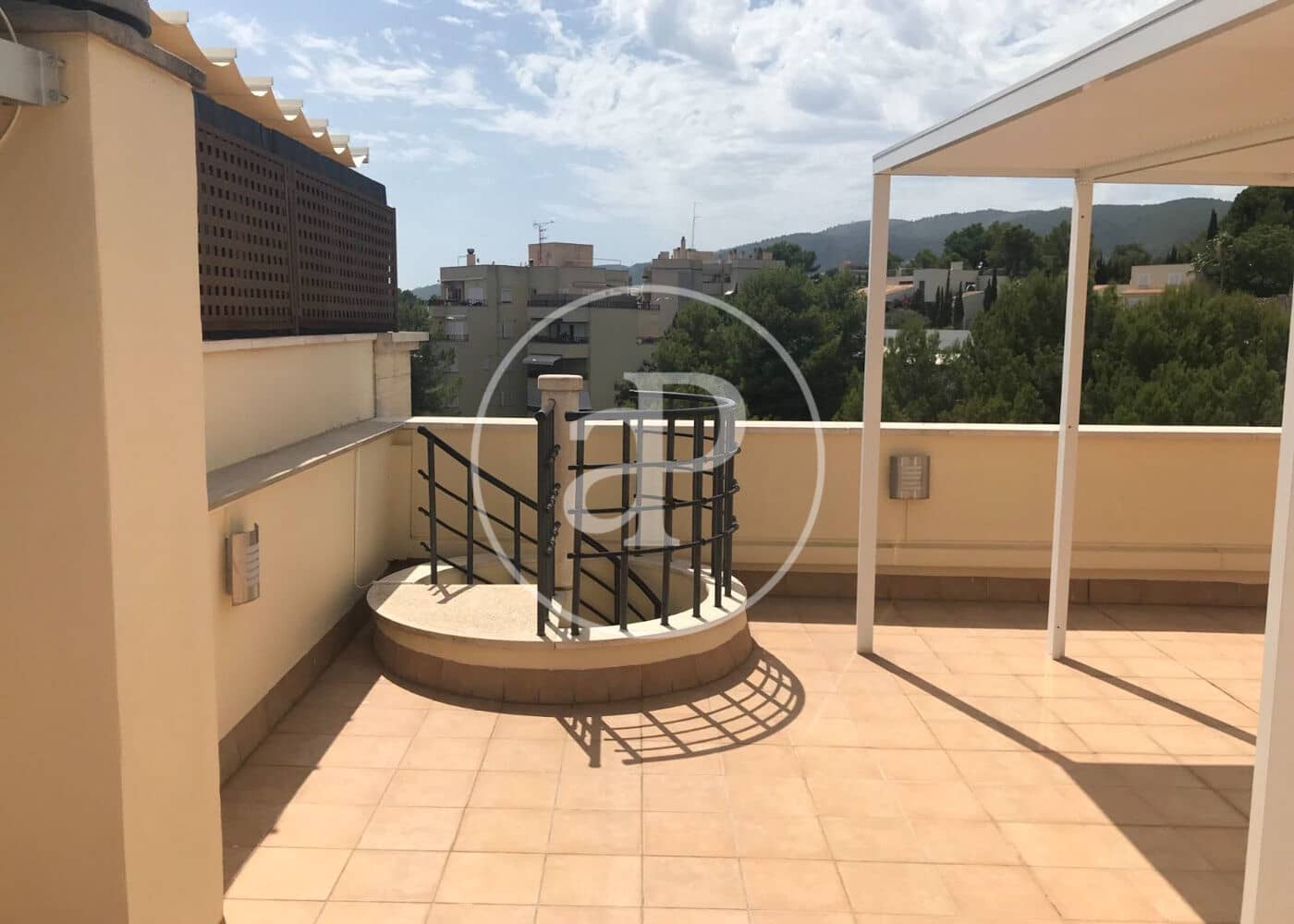3 Zimmer Penthouse zu vermieten in Palma de Mallorca mit Pool Garage - 3.300 € (Ref: 10005661)