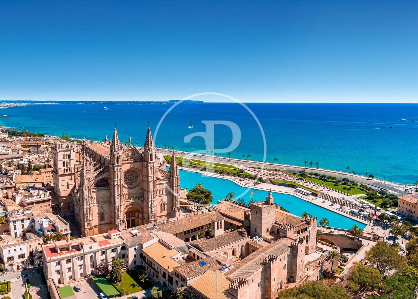 Appartement te koop in Palma de Mallorca met zwembad - € 1.170.000 (Ref: 10009146)