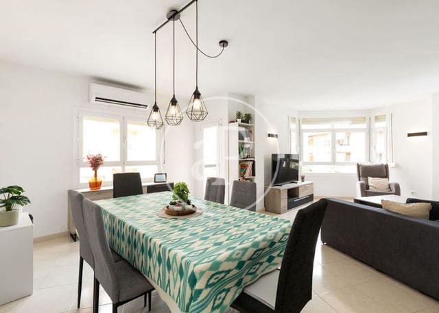 Apartamento de 3 habitaciones en Santa Catalina, Palma de Mallorca en venta - 645.000 € (Ref: 10011506)