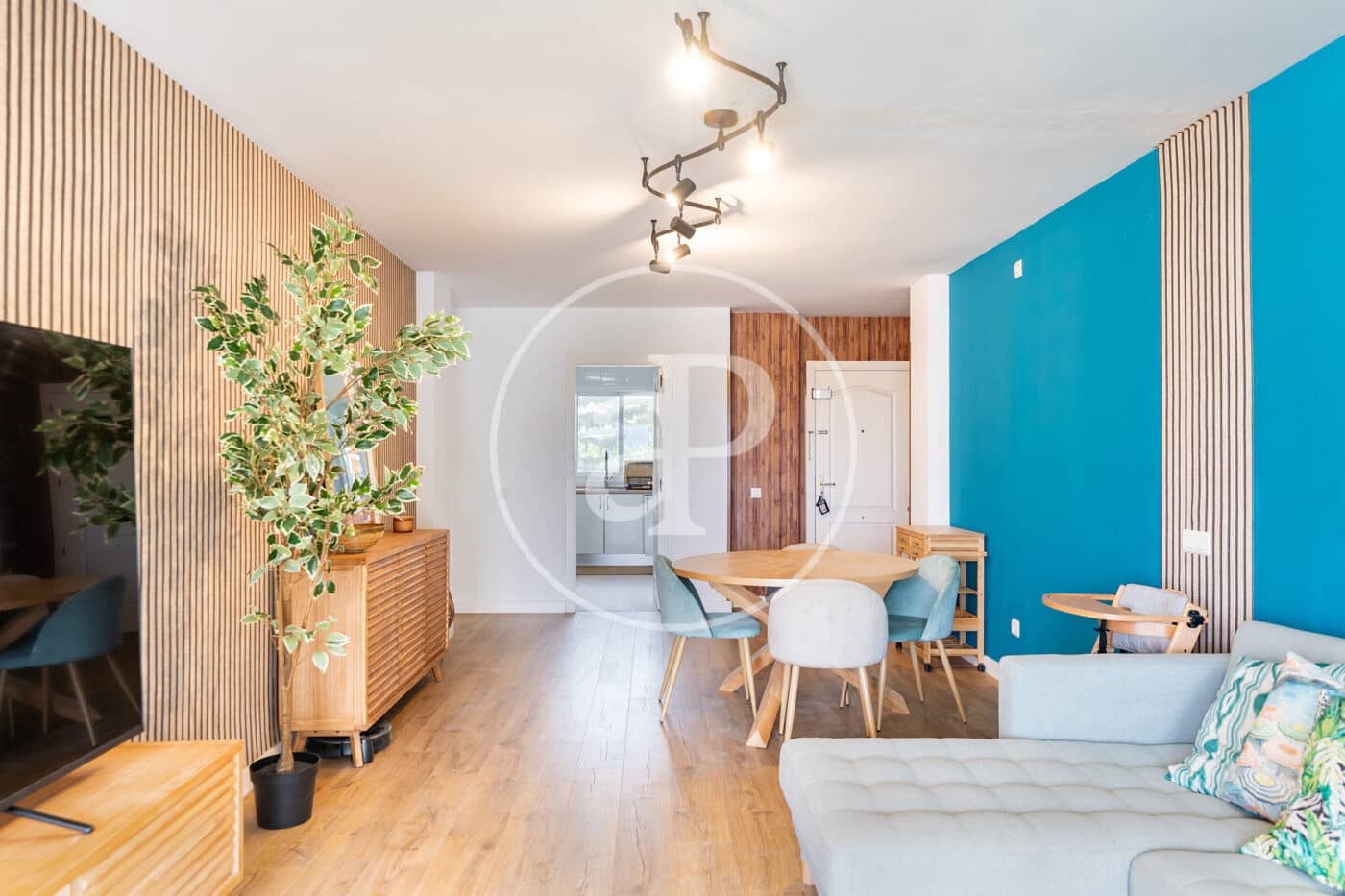 2 bedroom Penthouse for rent in Palma de Mallorca with pool - € 1,800 (Ref: 10013386)