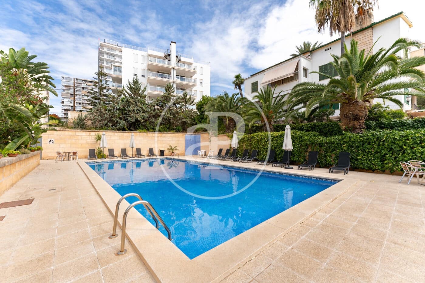 2 bedroom Penthouse for rent in Palma de Mallorca with pool - € 1,800 (Ref: 10013386)