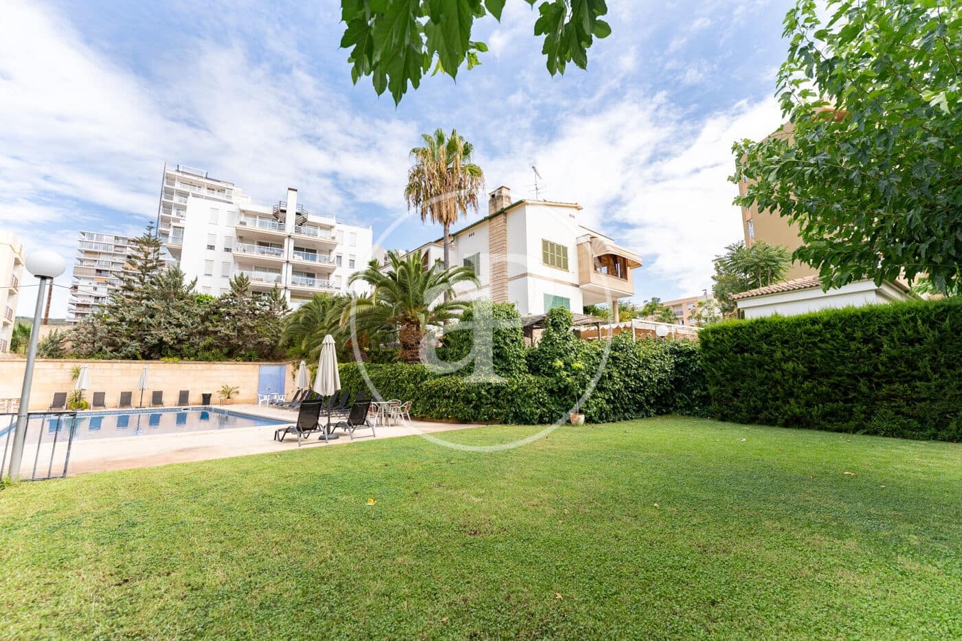 2 bedroom Penthouse for rent in Palma de Mallorca with pool - € 1,800 (Ref: 10013386)