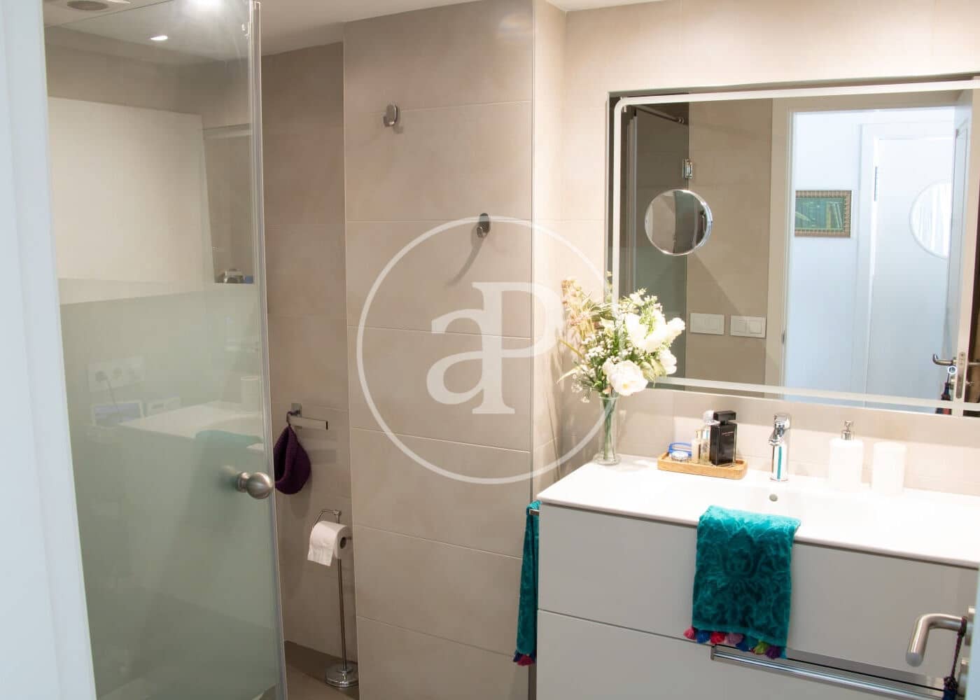 3 bedroom Apartment for sale in Palma de Mallorca - € 950,000 (Ref: 10020972)