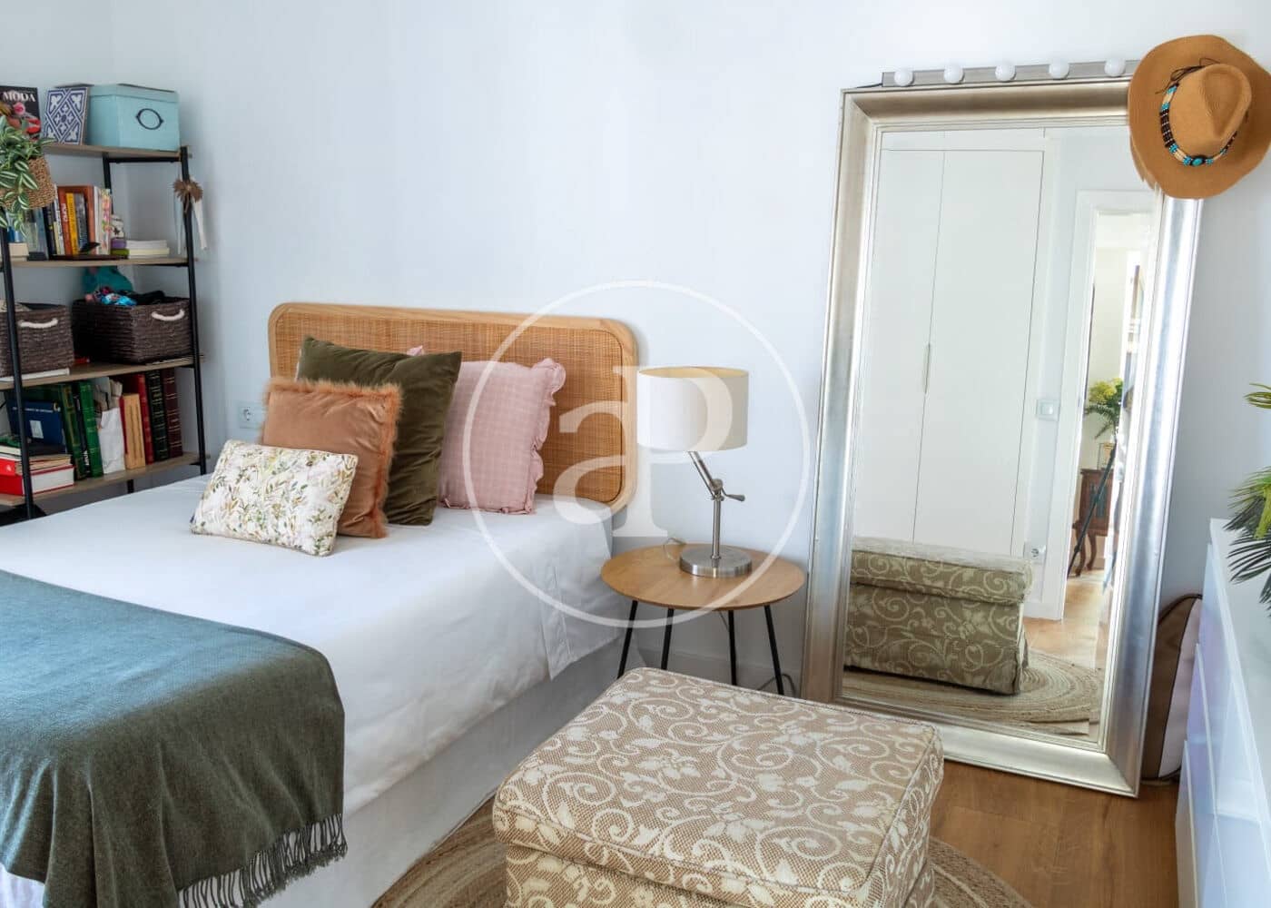 3 bedroom Apartment for sale in Palma de Mallorca - € 950,000 (Ref: 10020972)
