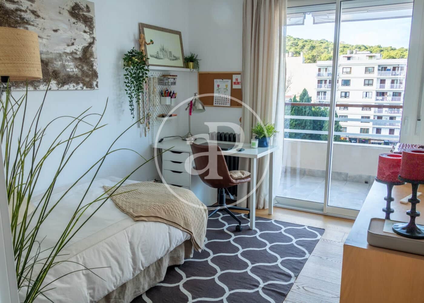 3 bedroom Apartment for sale in Palma de Mallorca - € 950,000 (Ref: 10020972)