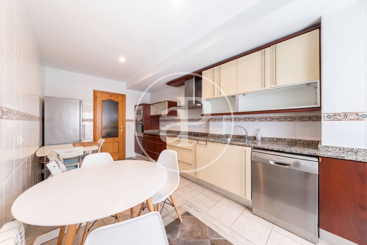 2 soverom Leilighet til leie i Palma de Mallorca - € 1 800 (Ref: 10030631)