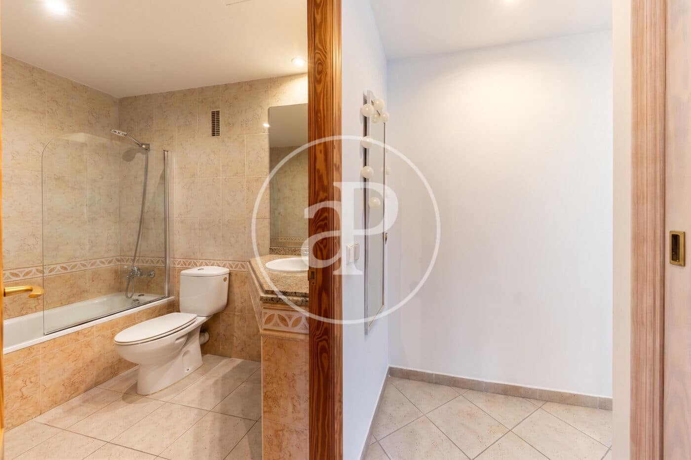 2 soverom Leilighet til leie i Palma de Mallorca - € 1 800 (Ref: 10030631)