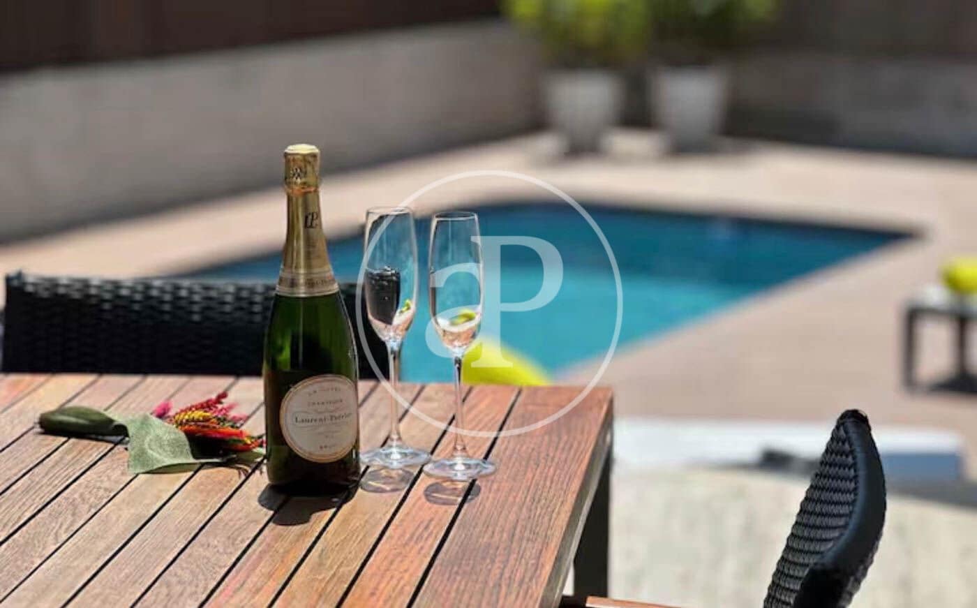 4 camera da letto Villa da affittare in Calvia con piscina garage - 12.000 € (Rif: 10032098)