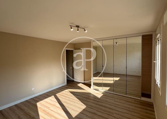 3 sovrum Lägenhet att hyra i Cas Catala, Calvià med garage - 2 000 € (Ref: 10032099)