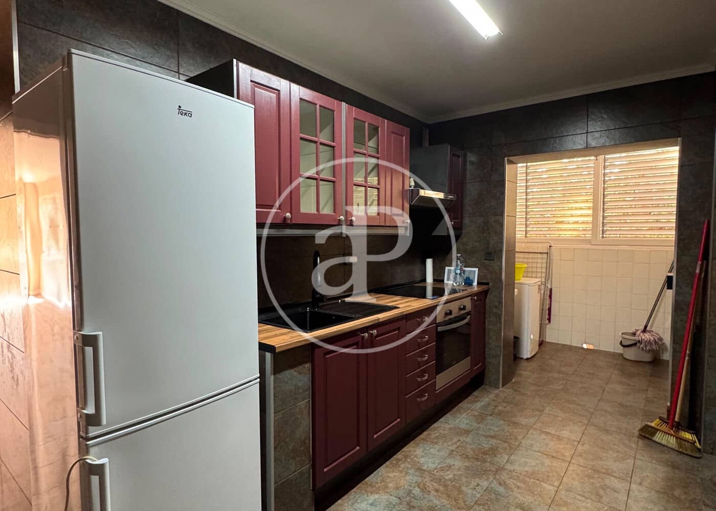 Apartamento de 3 habitaciones en Cas Catala en alquiler con garaje - 2.000 € (Ref: 10032099)