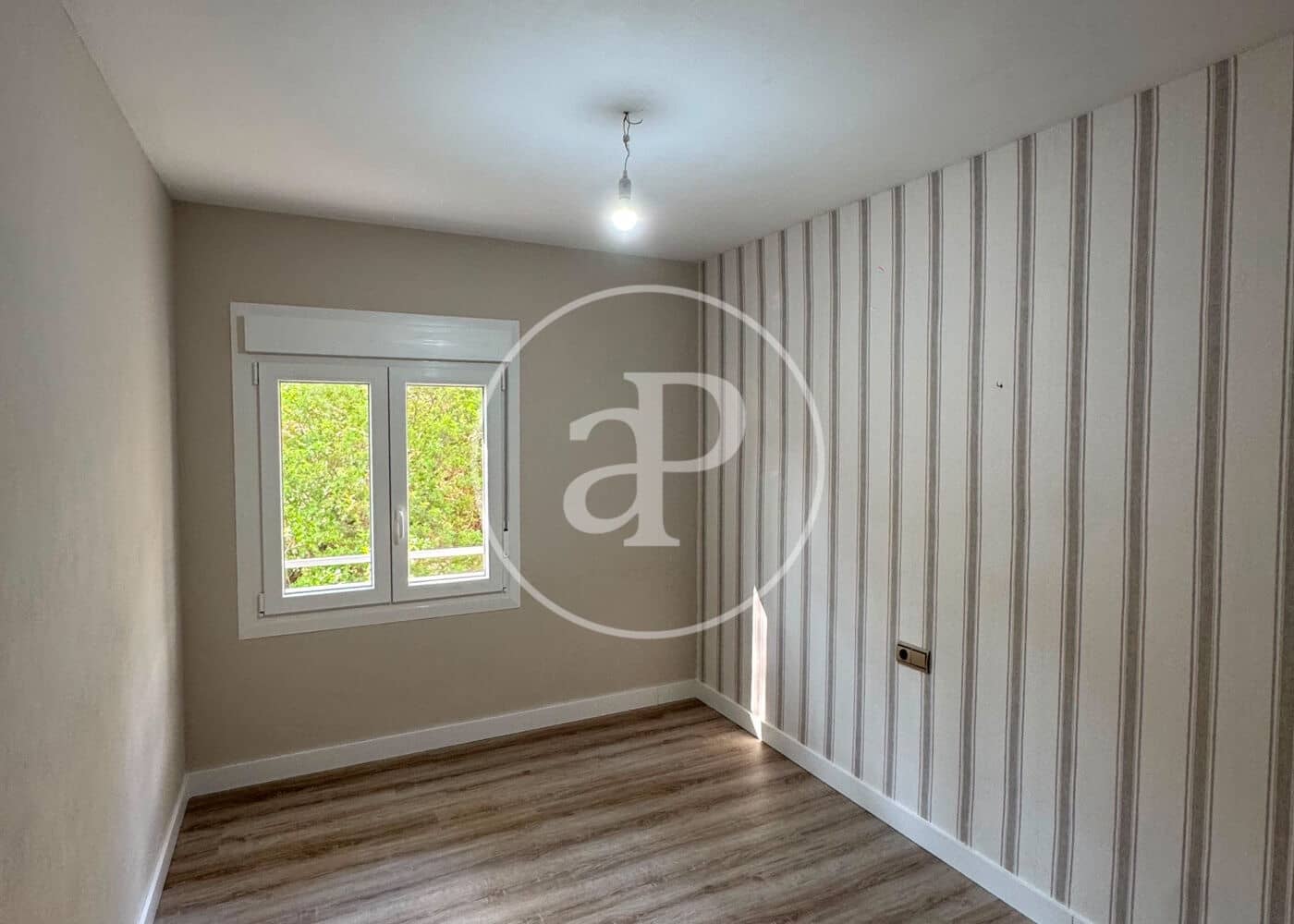 Apartamento de 3 habitaciones en Cas Catala en alquiler con garaje - 2.000 € (Ref: 10032099)