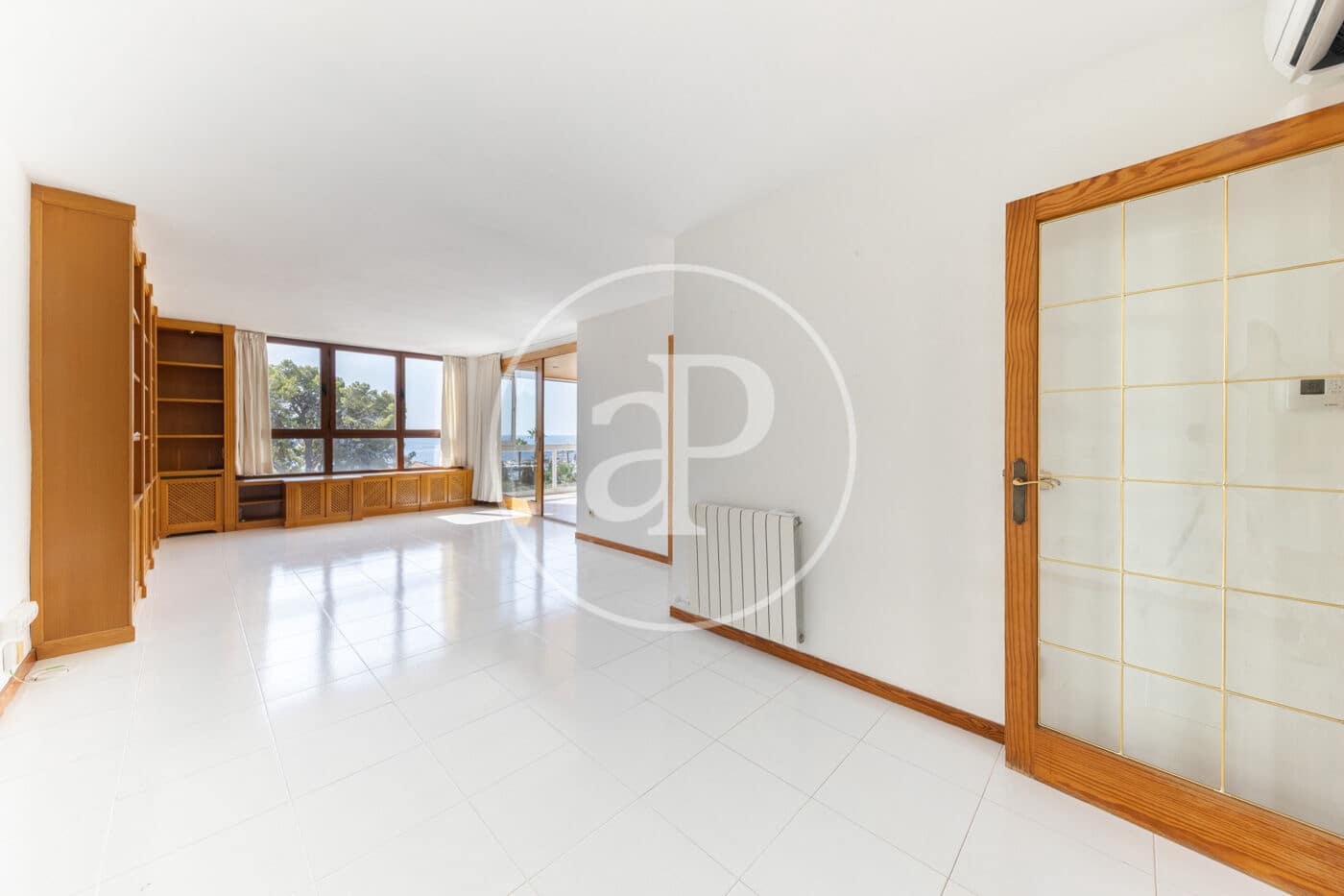 3 slaapkamer Appartement te huur in Palma de Mallorca met zwembad garage - € 2.500 (Ref: 10035431)