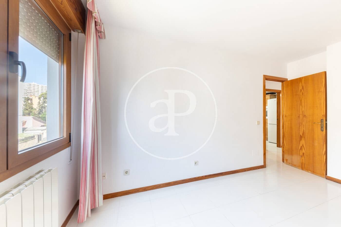 3 slaapkamer Appartement te huur in Palma de Mallorca met zwembad garage - € 2.500 (Ref: 10035431)