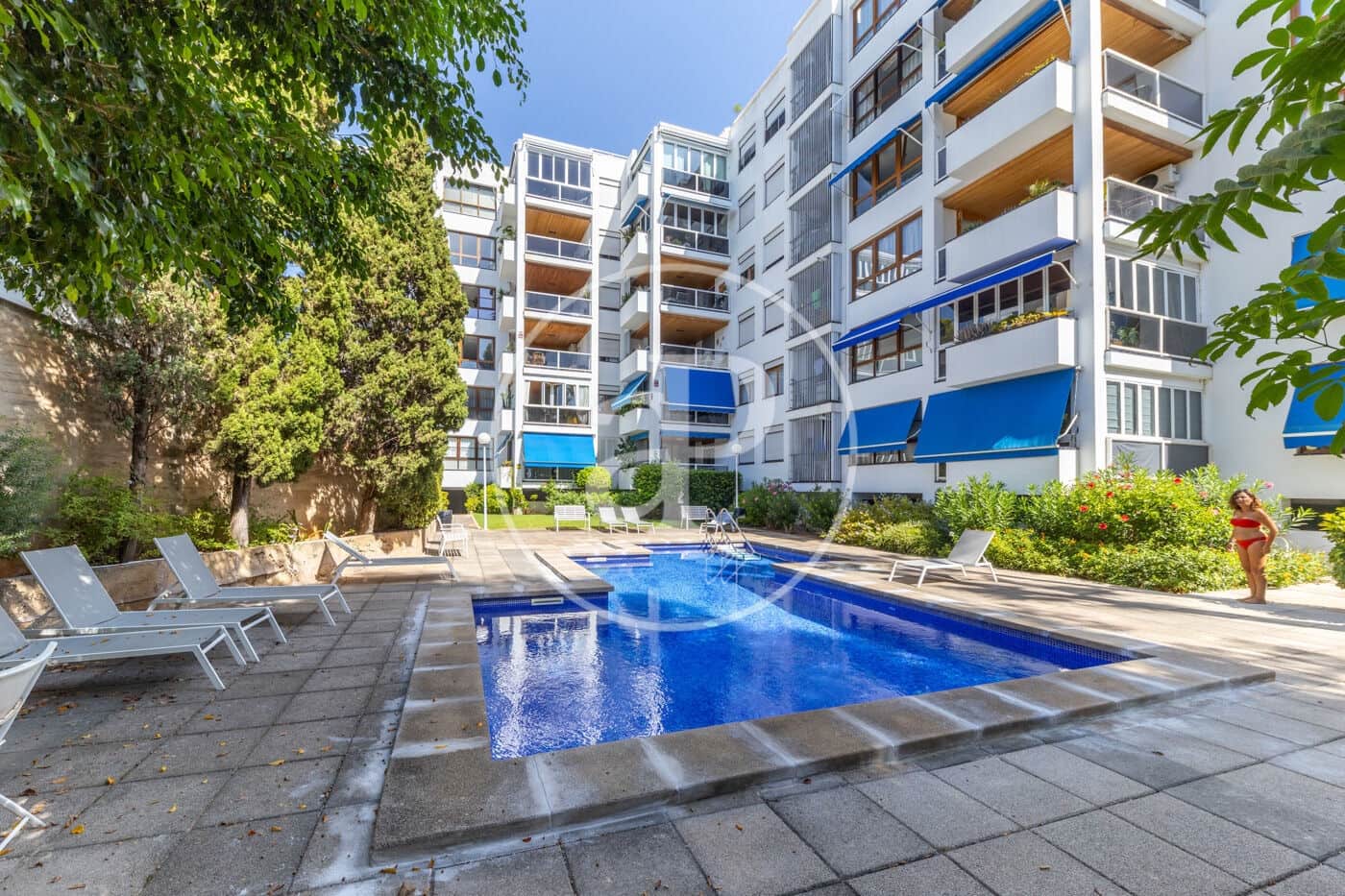 3 slaapkamer Appartement te huur in Palma de Mallorca met zwembad garage - € 2.500 (Ref: 10035431)
