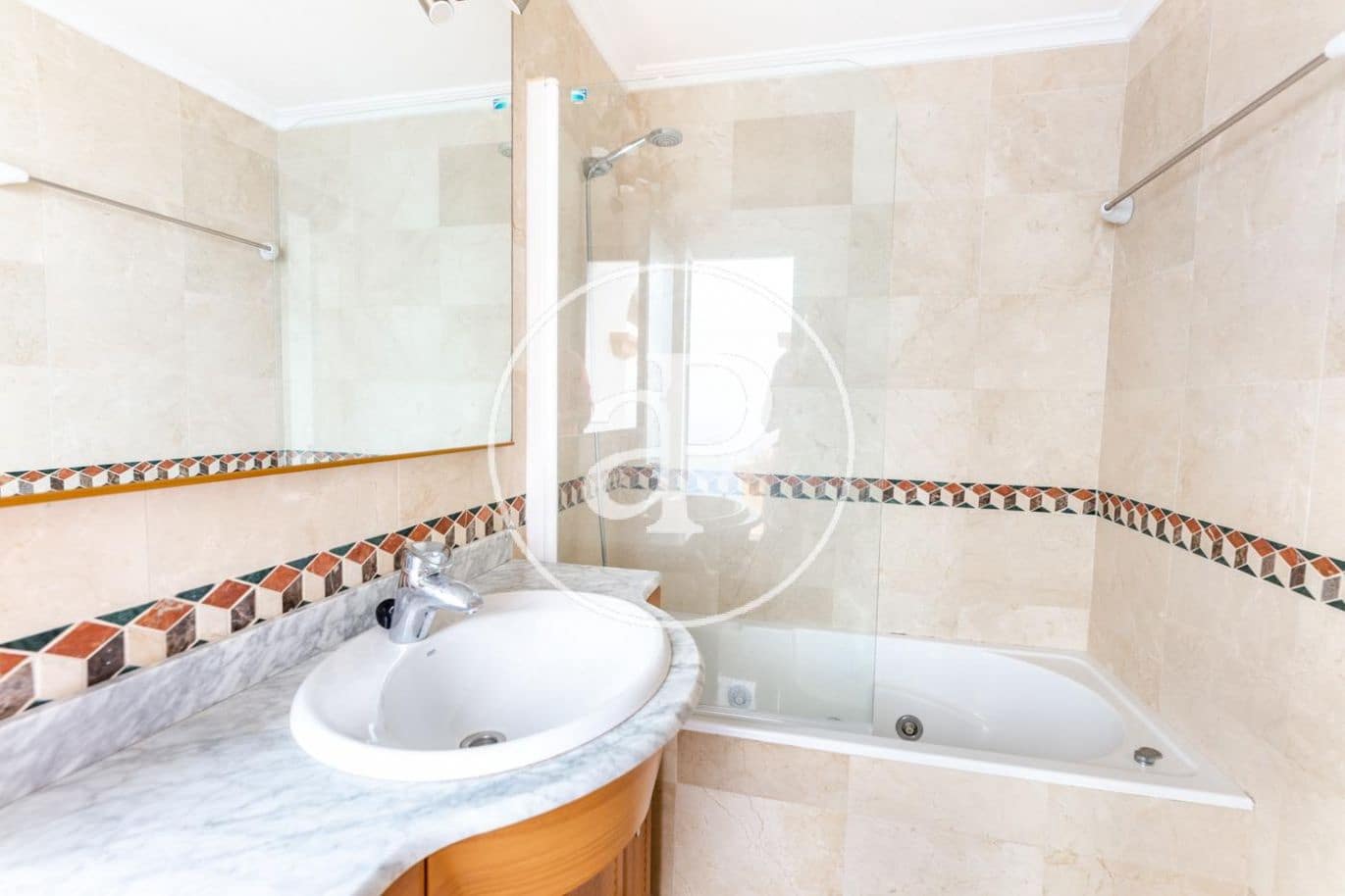 4 Zimmer Villa zu vermieten in Llucmajor mit Pool Garage - 6.200 € (Ref: 10035432)