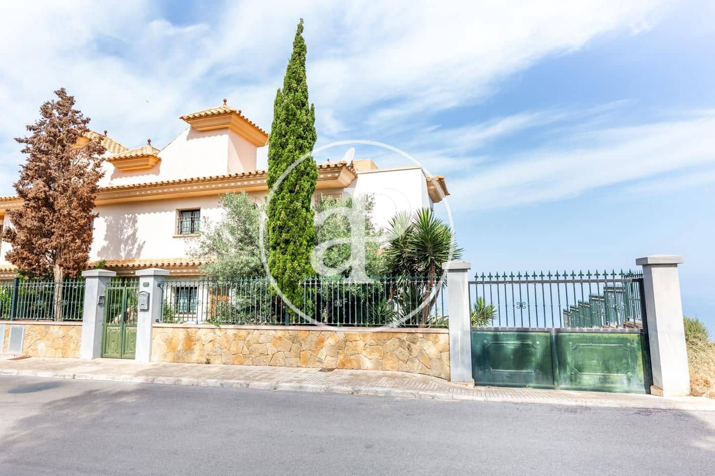 4 Zimmer Villa zu vermieten in Llucmajor mit Pool Garage - 6.200 € (Ref: 10035432)