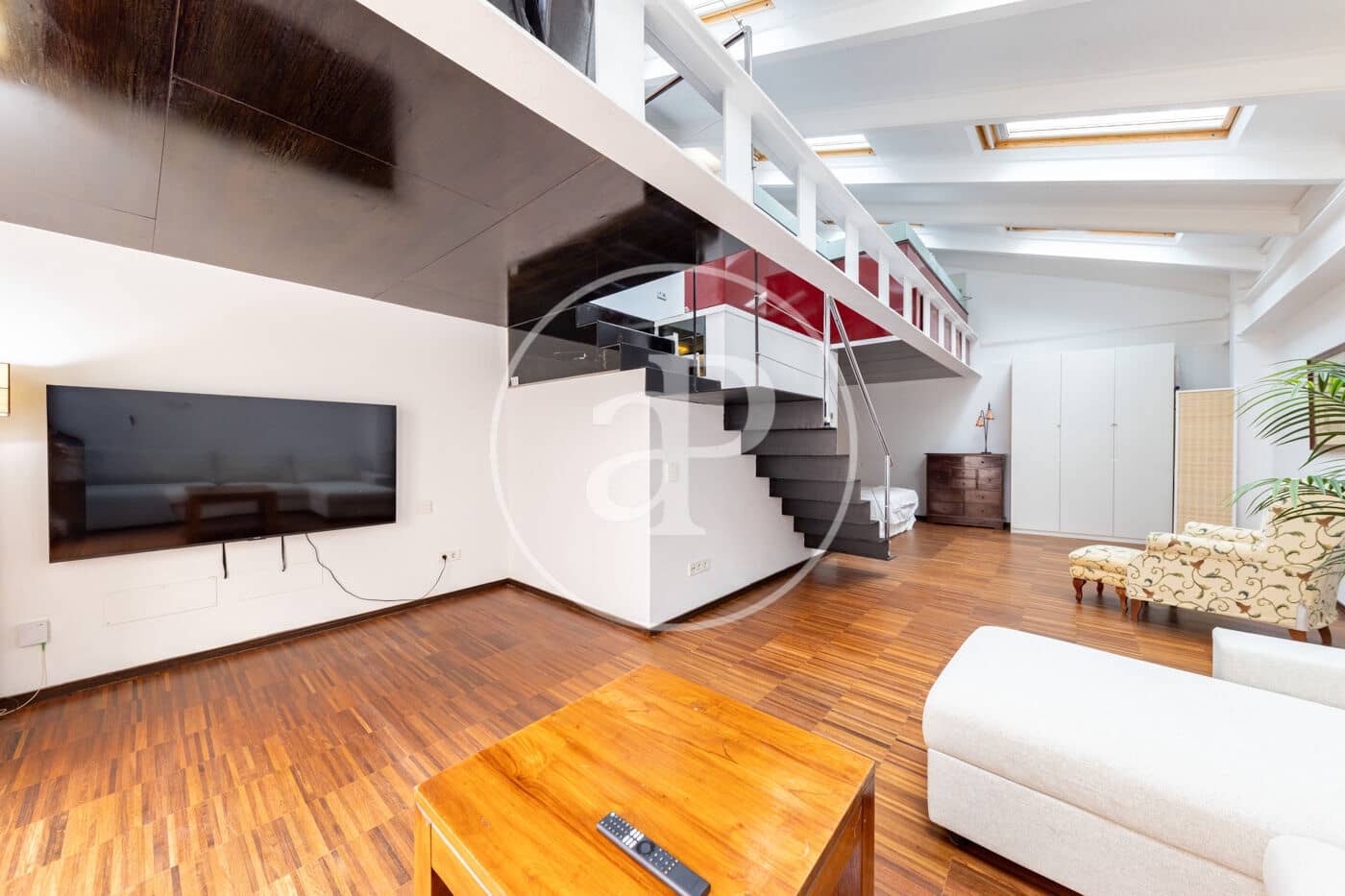 1 sovrum Lägenhet att hyra i Palma de Mallorca - 2 000 € (Ref: 10043077)
