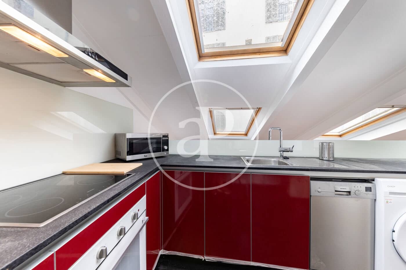 1 sovrum Lägenhet att hyra i Palma de Mallorca - 2 000 € (Ref: 10043077)
