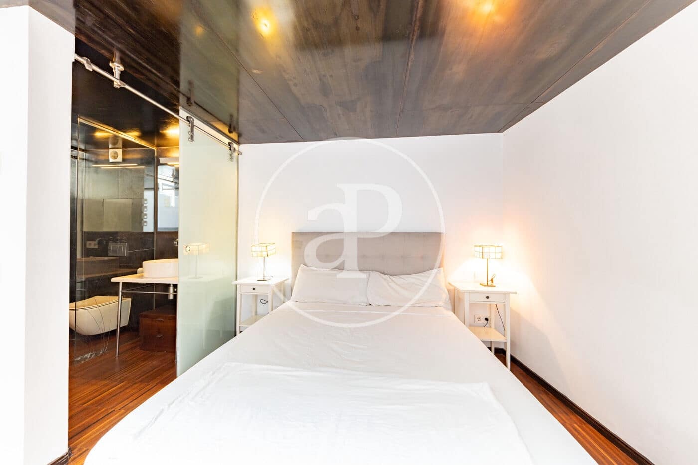 1 sovrum Lägenhet att hyra i Palma de Mallorca - 2 000 € (Ref: 10043077)