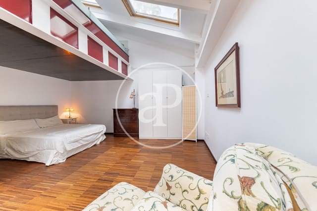 1 sovrum Lägenhet att hyra i Cort, Palma de Mallorca - 2 000 € (Ref: 10043077)