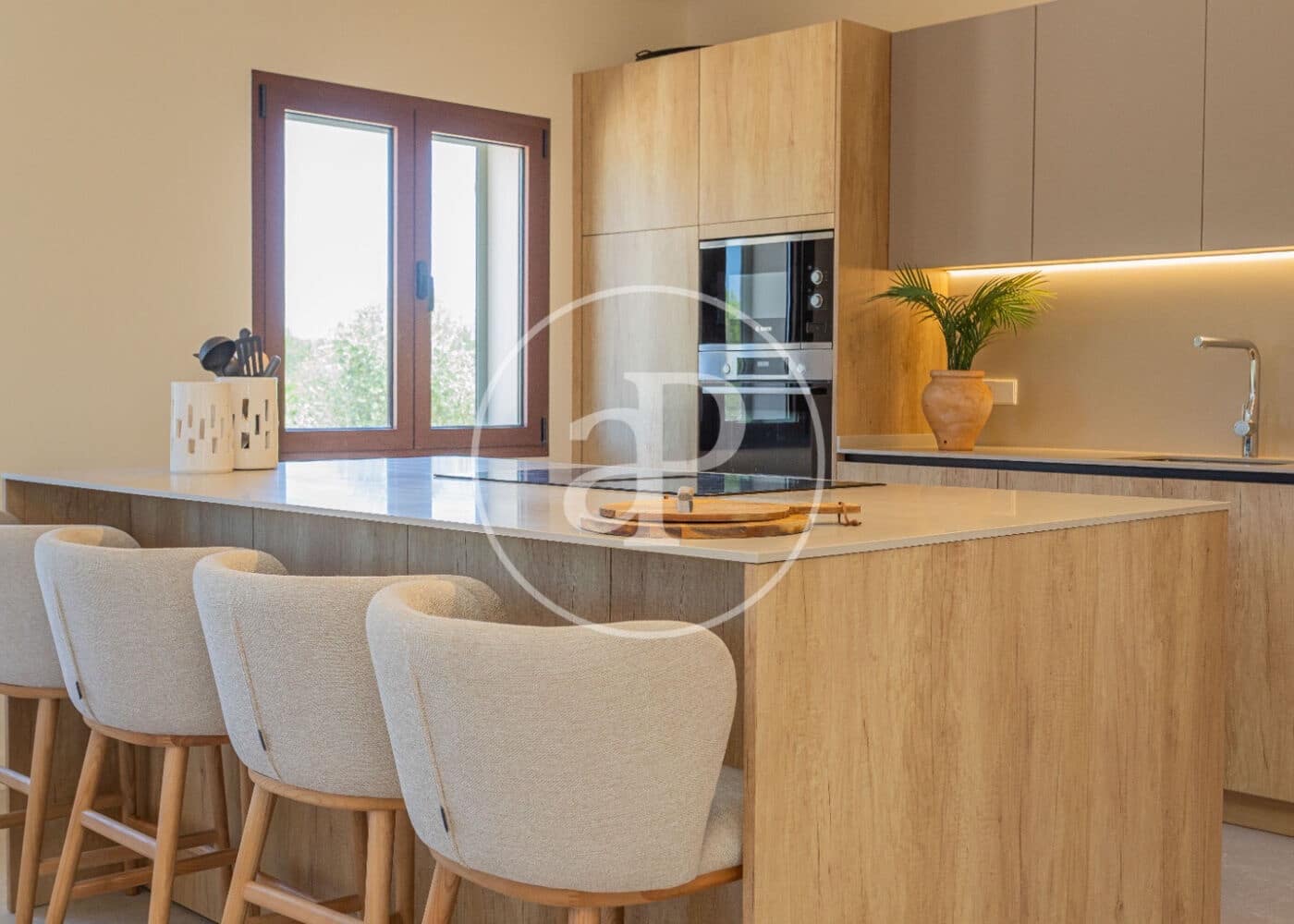 4 slaapkamer Villa te huur in Ses Salines met zwembad - € 6.500 (Ref: 10043078)