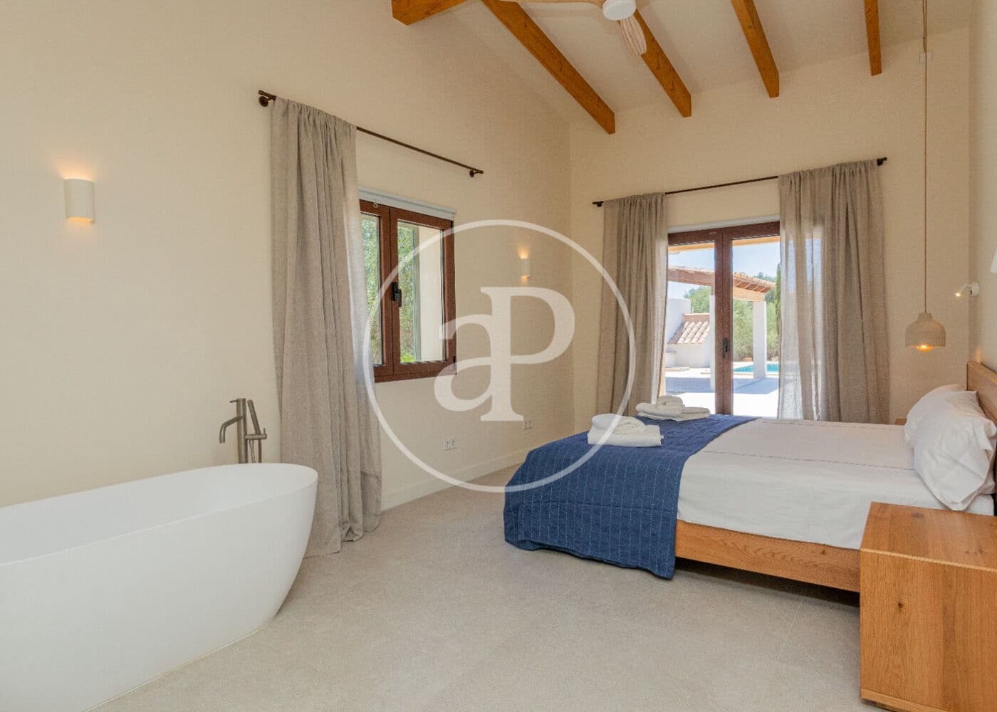 4 slaapkamer Villa te huur in Ses Salines met zwembad - € 6.500 (Ref: 10043078)