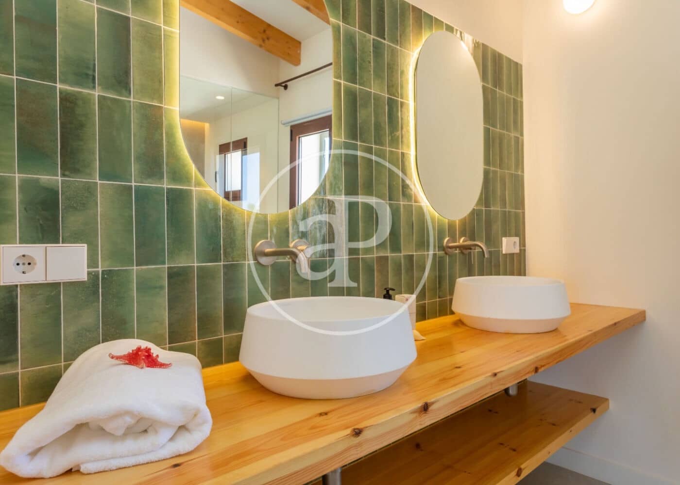 4 slaapkamer Villa te huur in Ses Salines met zwembad - € 6.500 (Ref: 10043078)